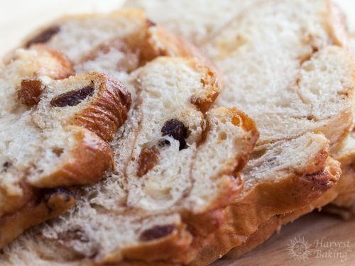 Cinnamon Raisin Swirl Bread (Loaf)